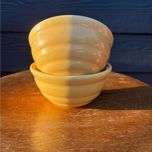 (2) yellow bee hive bauer bowls
